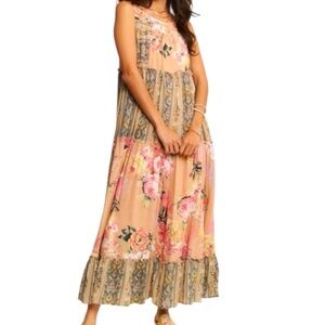 Maxi Floral Dress Davi & Dani NWT 3X /P2P 25" L 54" Beautiful and comfortable